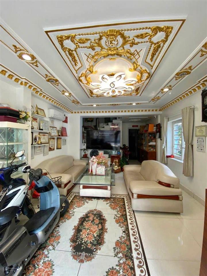 Giảm sốc 11.7 tỷ hẻm xe hơi, nơ trang long, bình thạnh , 5 tầng, căn góc, 67m2, 6 phòng ngủ.