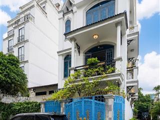 Giảm sốc 2,5 tỷ | biệt thự lô góc nguyễn cửu vân, bình thạnh, 4 tầng , 74m2, chỉ 22.5 tỷ.