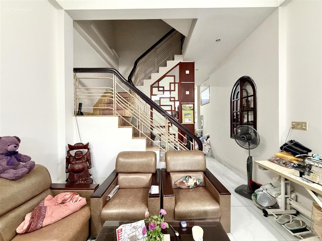Mặt tiền phân lô công viên nguyên hồng 75m²  gara ô tô  kinh doanh văn phòng  15.8 tỷ tl.