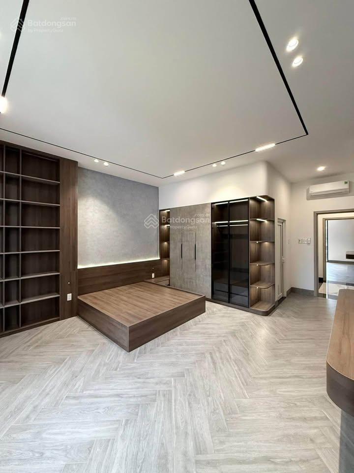 Bán gấp căn chính chủ nguyễn thị nhỏ p15 quận 11, 99m2, hđ thuê 25tr/th, sổ hồng riêng