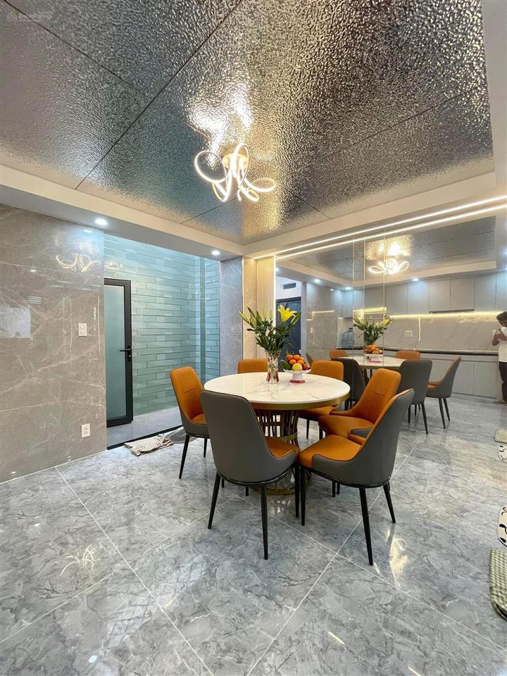 Chính chủ cần bán gấp căn siêu đẹp nguyễn thông, p. 9, q3, dt 59.1m2,giá 2 ty890, sổ hồng riêng
