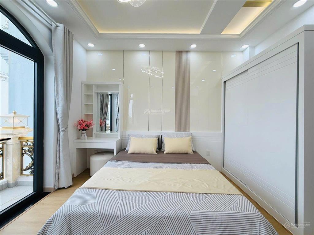 Chính chủ cần bán gấp căn đinh công tráng p tân định q1, 70m2, sổ hồng riêng