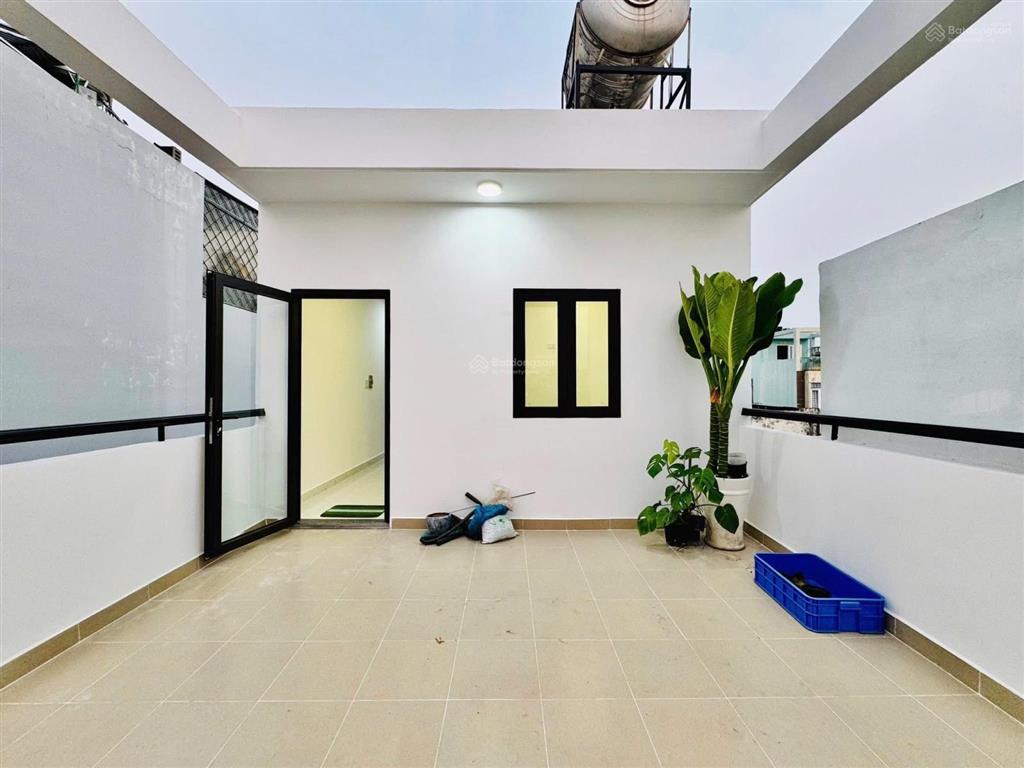 Chú 2 cuối tháng đi định cư bán gấp căn trần minh quyền p. vườn lài q10,75m2,giá 4ty2,sổ hồng riêng