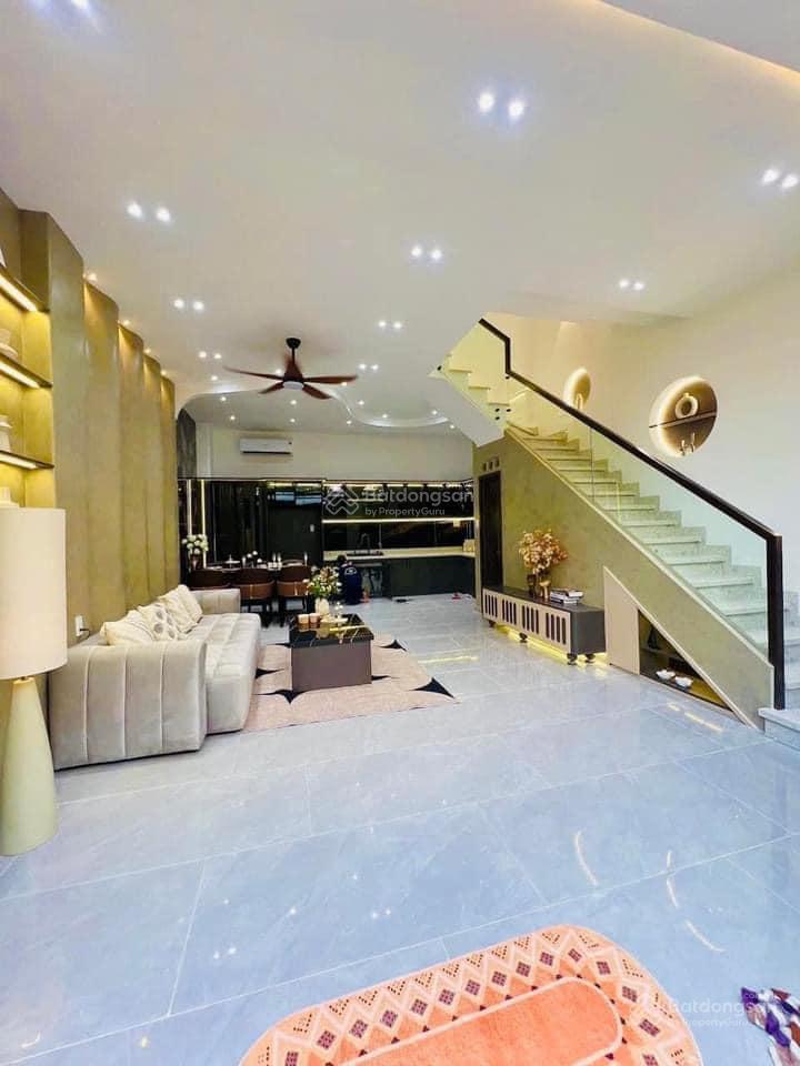 Chính chủ cần bán gấp căn trần ngọc lên p. định hòa thủ dầu một, 77m2, giá 1tỷ970 sổ hồng riêng