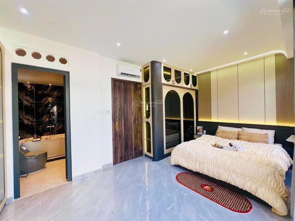 Chính chủ cần bán gấp căn trần ngọc lên p. định hòa thủ dầu một, 77m2, giá 1tỷ970 sổ hồng riêng