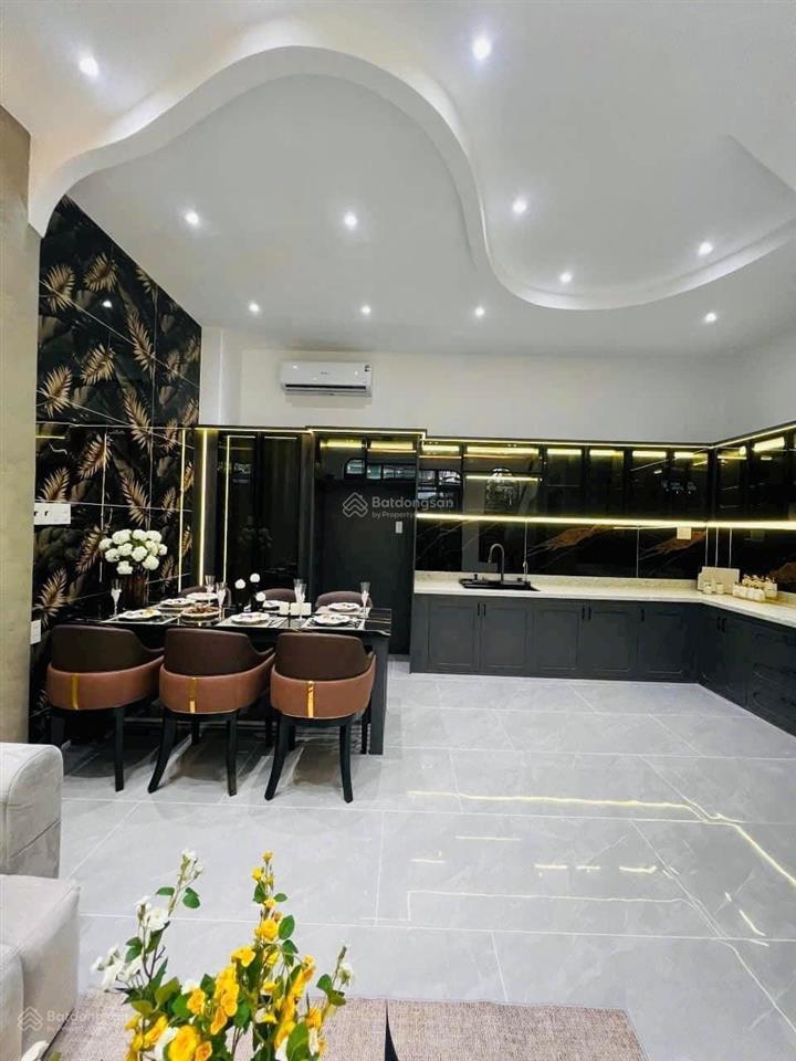 Chính chủ cần bán gấp căn trần ngọc lên p. định hòa thủ dầu một, 77m2, giá 1tỷ970 sổ hồng riêng