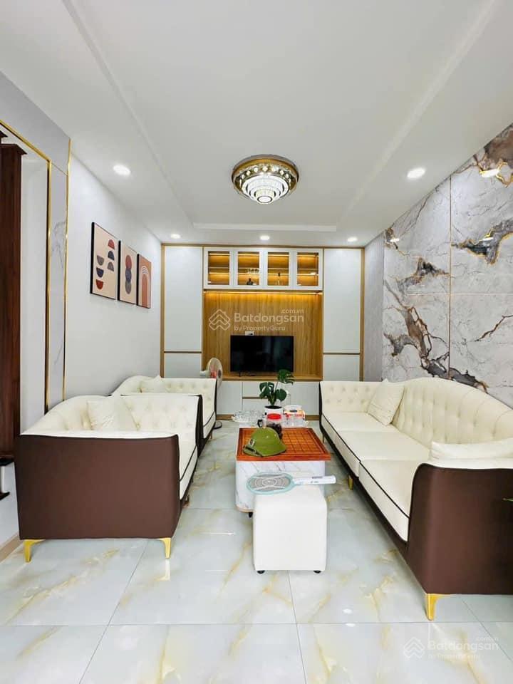 Chính chủ cần bán gấp căn mới xây ngay đoàn văn bơ, p9, q4, 82m2,giá 4ty650, sổ hồng riêng