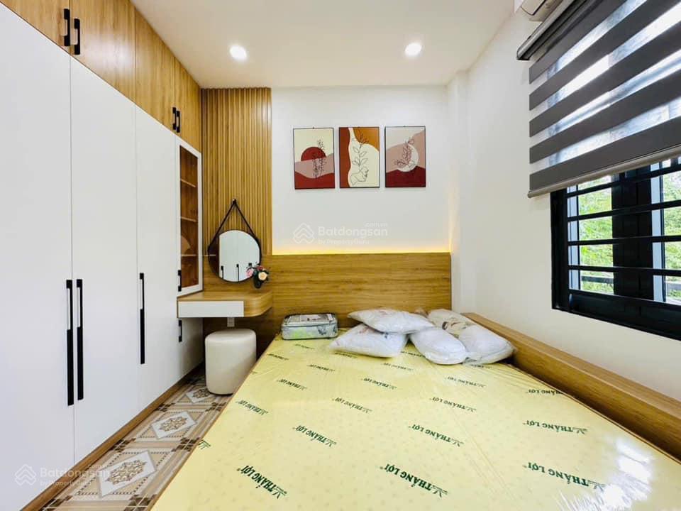 Chính chủ cần bán gấp căn mới xây ngay đoàn văn bơ, p9, q4, 82m2,giá 4ty650, sổ hồng riêng