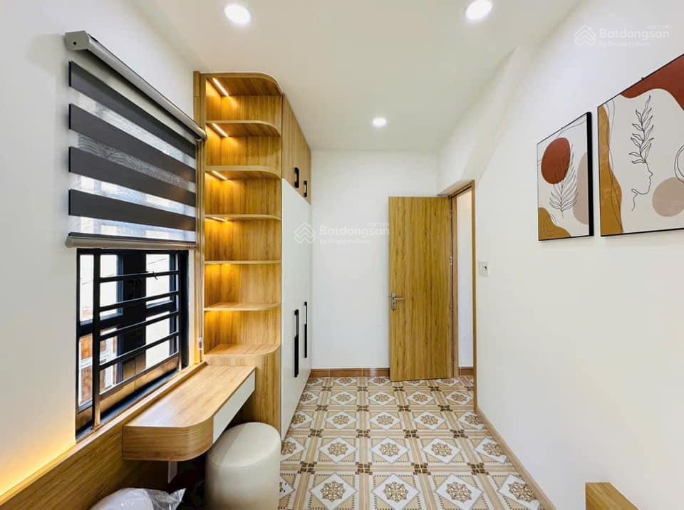 Chính chủ cần bán gấp căn mới xây ngay đoàn văn bơ, p9, q4, 82m2,giá 4ty650, sổ hồng riêng