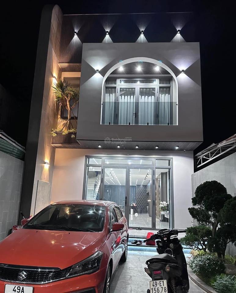 Chính chủ bán gấp ra căn phong cách âu đường tôn thất thuyết, p15, q4, 81m2, sổ hồng riêng