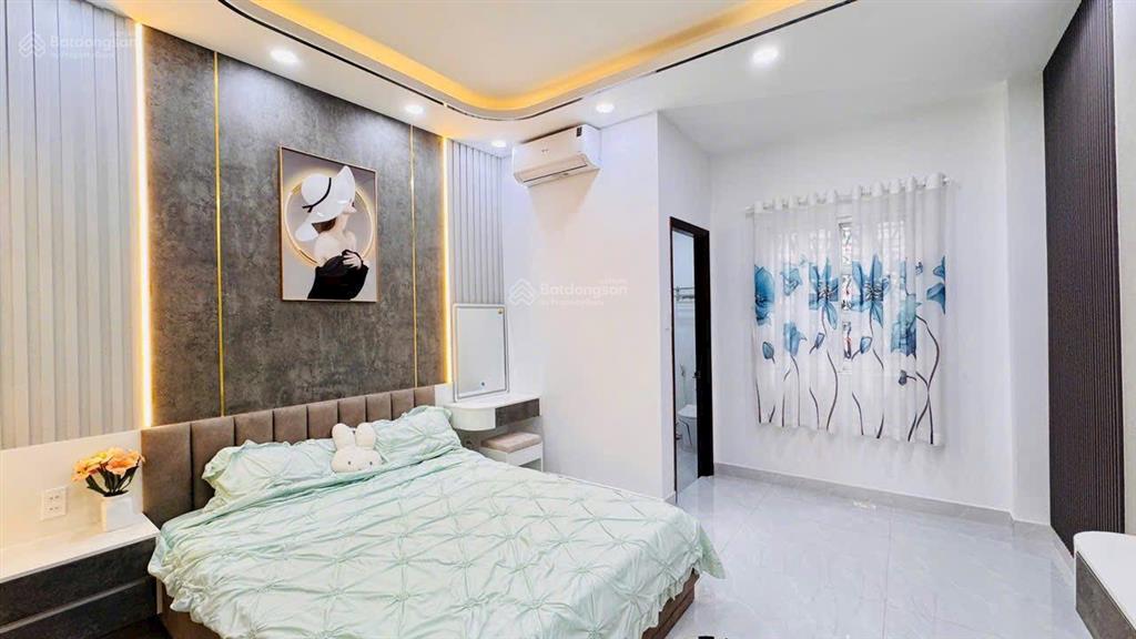 Chính chủ kẹt vốn cần bán gấp ra căn đề thám, p. cô giang q1, 74m2 sổ hồng riêng