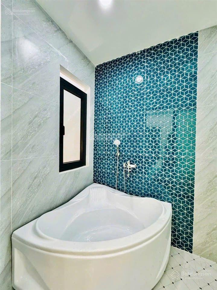 Chính chủ kẹt vốn cần bán gấp ra căn đề thám, p. cô giang q1, 74m2 sổ hồng riêng