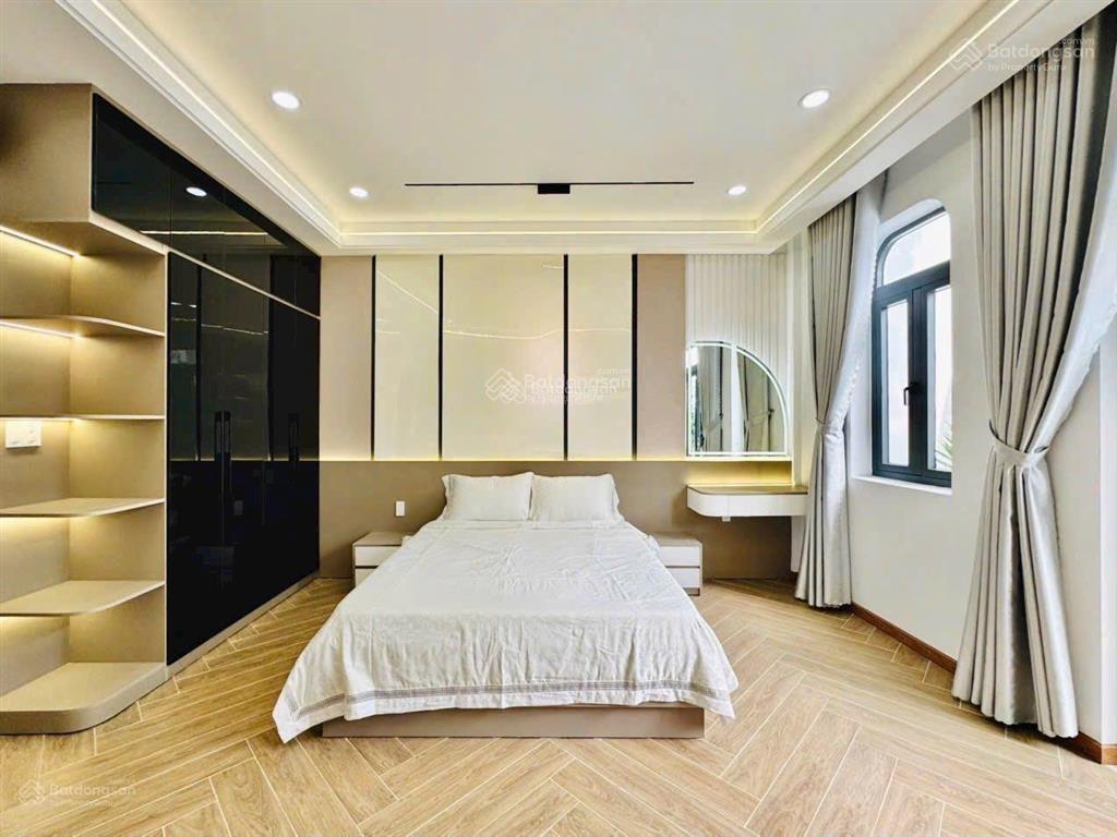 Chính chủ kẹt vốn cần bán gấp ra căn đề thám, p. cô giang q1, 74m2 sổ hồng riêng
