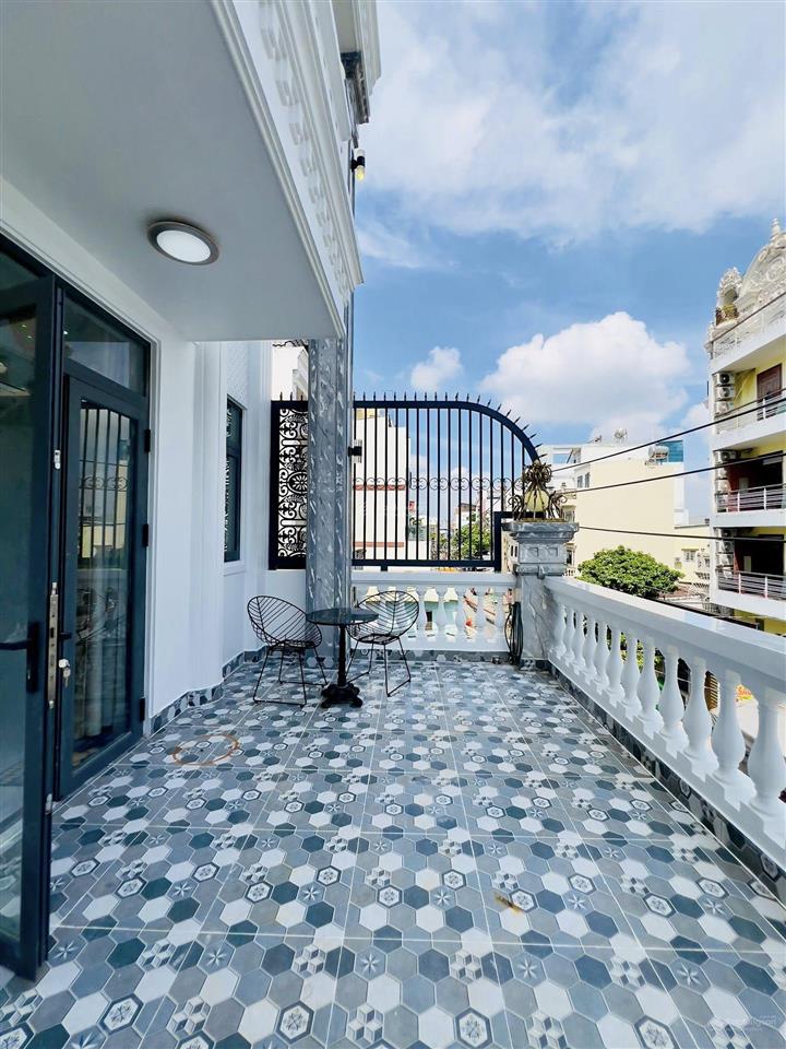 Chính chủ cần bán gấp ra căn nguyễn thị định, p thạnh mỹ lợi thủ đức, 82.5m2,giá 4tỷ5,sổ hồng riêng