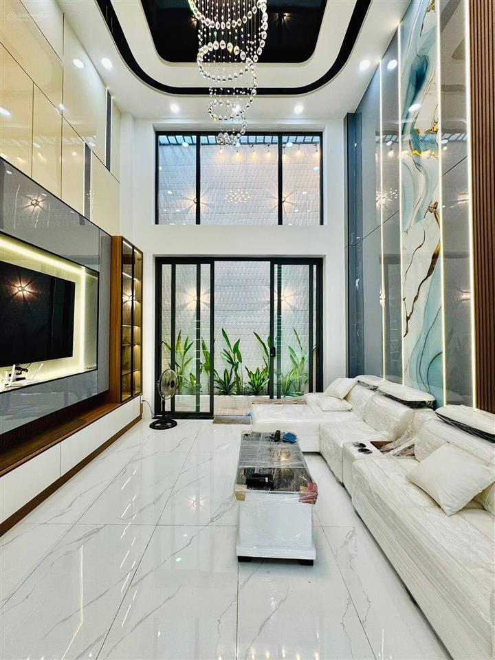 Siêu phẩm nhà đẹp thang máy chính chủ nguyễn bỉnh khiêm p tân định q1, 76m2, sổ hồng riêng