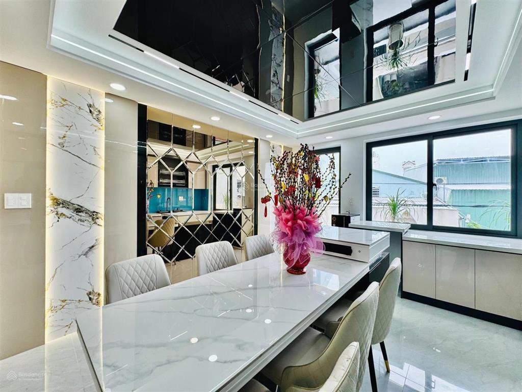 Siêu phẩm nhà đẹp thang máy chính chủ nguyễn bỉnh khiêm p tân định q1, 76m2, sổ hồng riêng