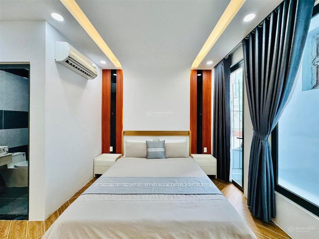 Siêu phẩm nhà đẹp thang máy chính chủ nguyễn bỉnh khiêm p tân định q1, 76m2, sổ hồng riêng