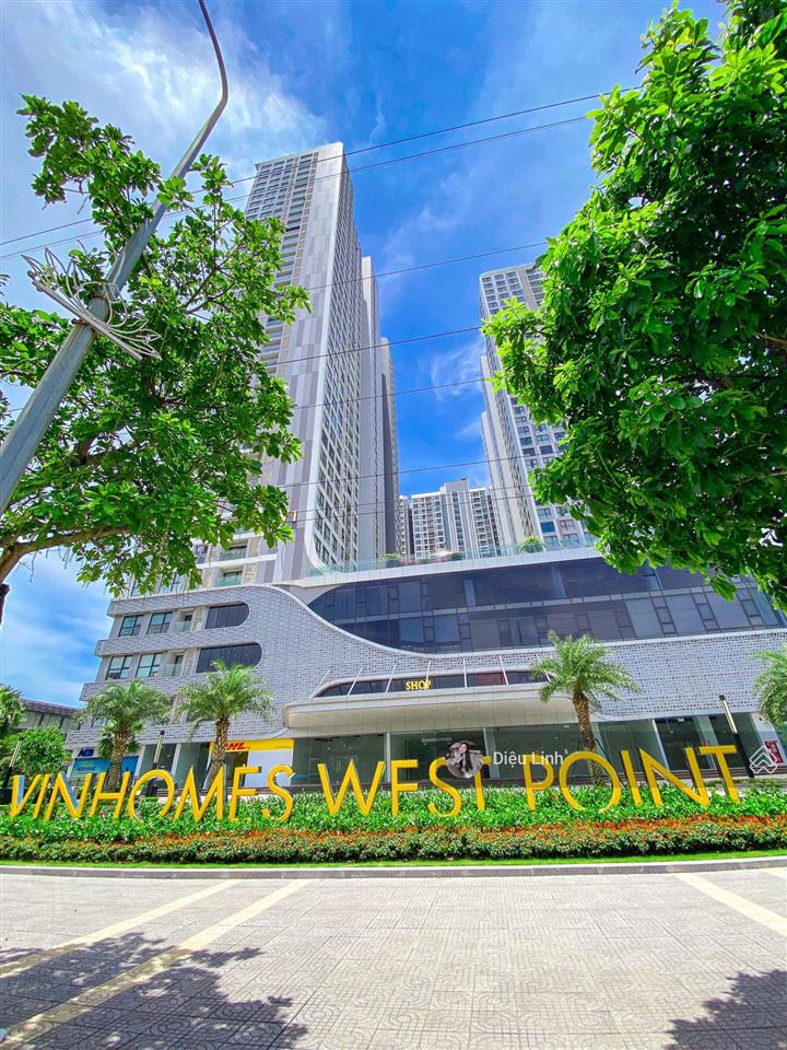 Cho thuê sàn 200m2 sẵn nội thất cực đẹp tại vinhomes west point, phạm hùng, nam từ liêm, hà nội
