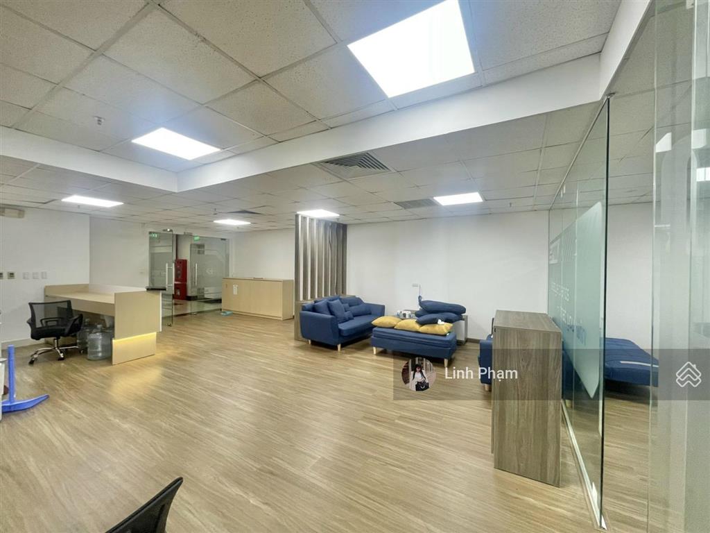 Chính chủ cho thuê văn phòng 1000m2 giá 166k/m2 tòa manchico trần phú, hà đông, hà nội