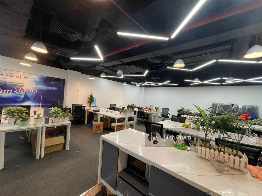 Chính chủ cho thuê văn phòng 1000m2 giá 166k/m2 tòa manchico trần phú, hà đông, hà nội