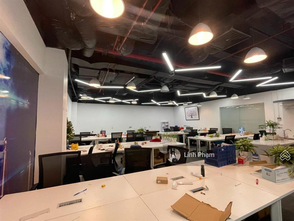 Chính chủ cho thuê văn phòng 1000m2 giá 166k/m2 tòa manchico trần phú, hà đông, hà nội