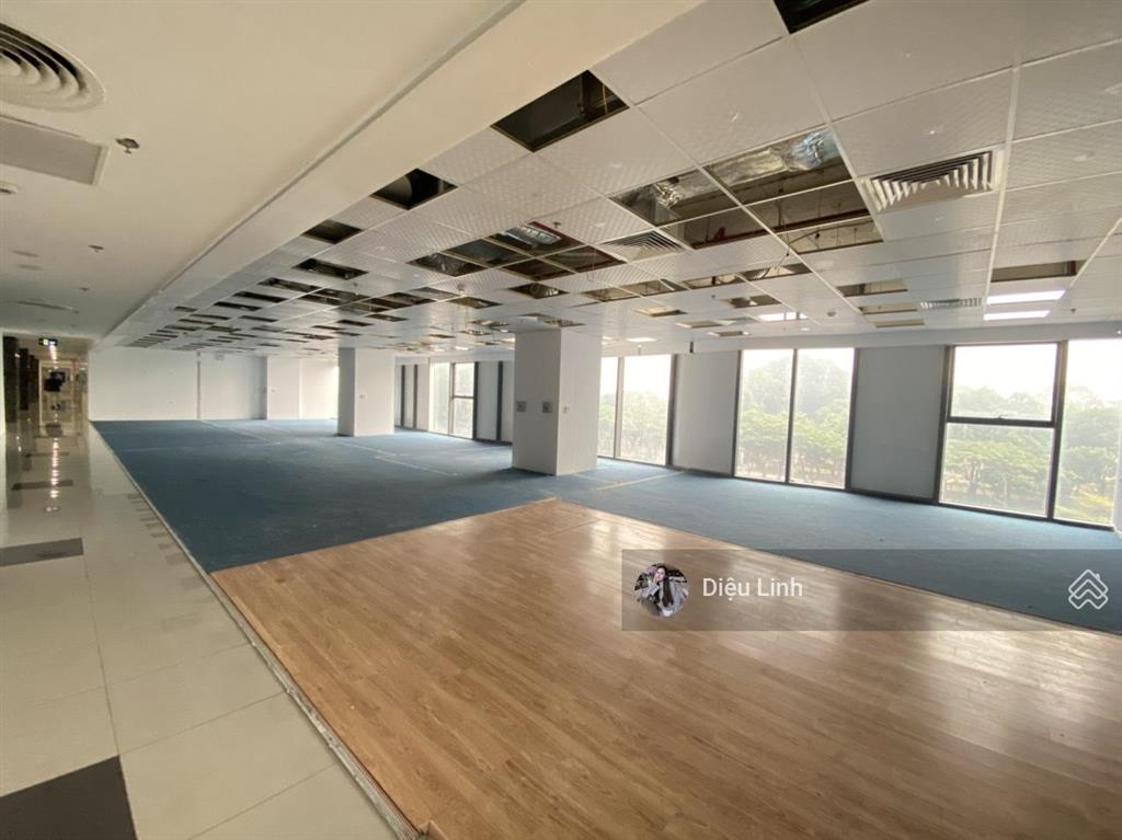Chính chủ cho thuê sàn 500m2 cực đẹp giá rẻ tại new skyline, văn quán, hà đông