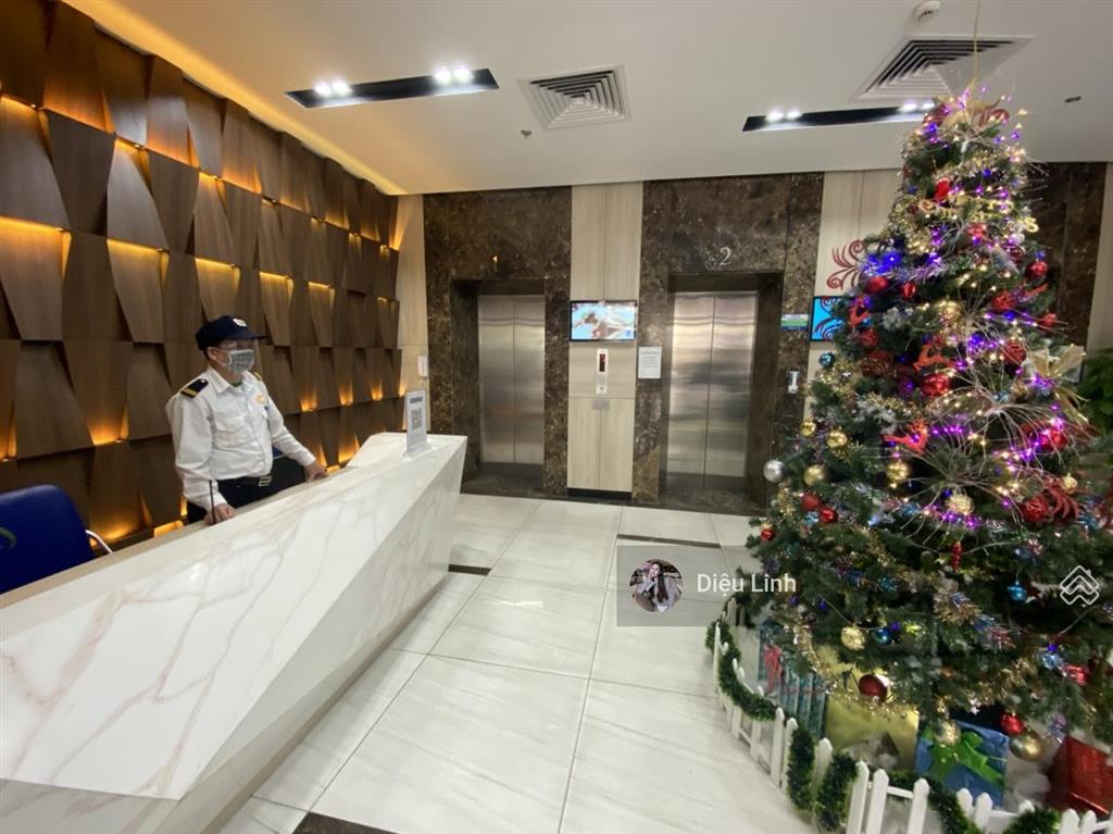Chính chủ cho thuê sàn 500m2 cực đẹp giá rẻ tại new skyline, văn quán, hà đông