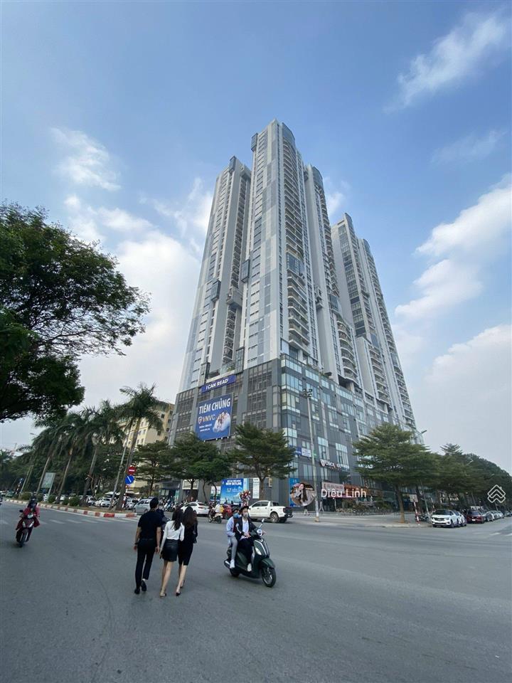 Chính chủ cho thuê sàn 500m2 cực đẹp giá rẻ tại new skyline, văn quán, hà đông