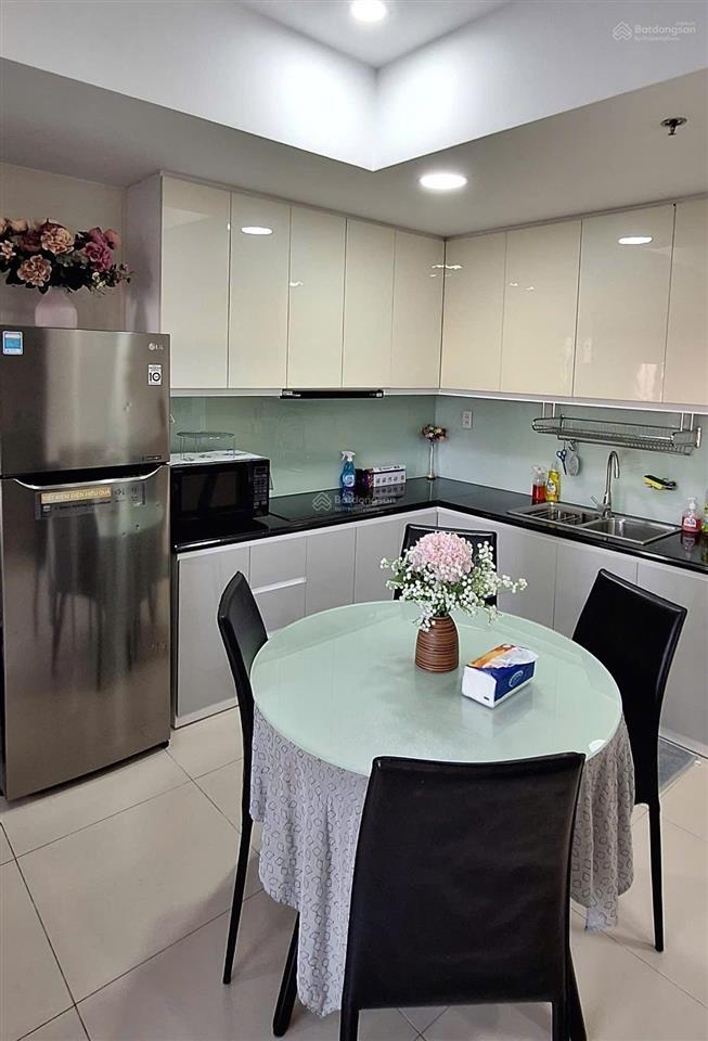 Căn hộ 1pn/1wc đẹp xuất sắc, có balcon, cho thuê tại masteri thảo điền