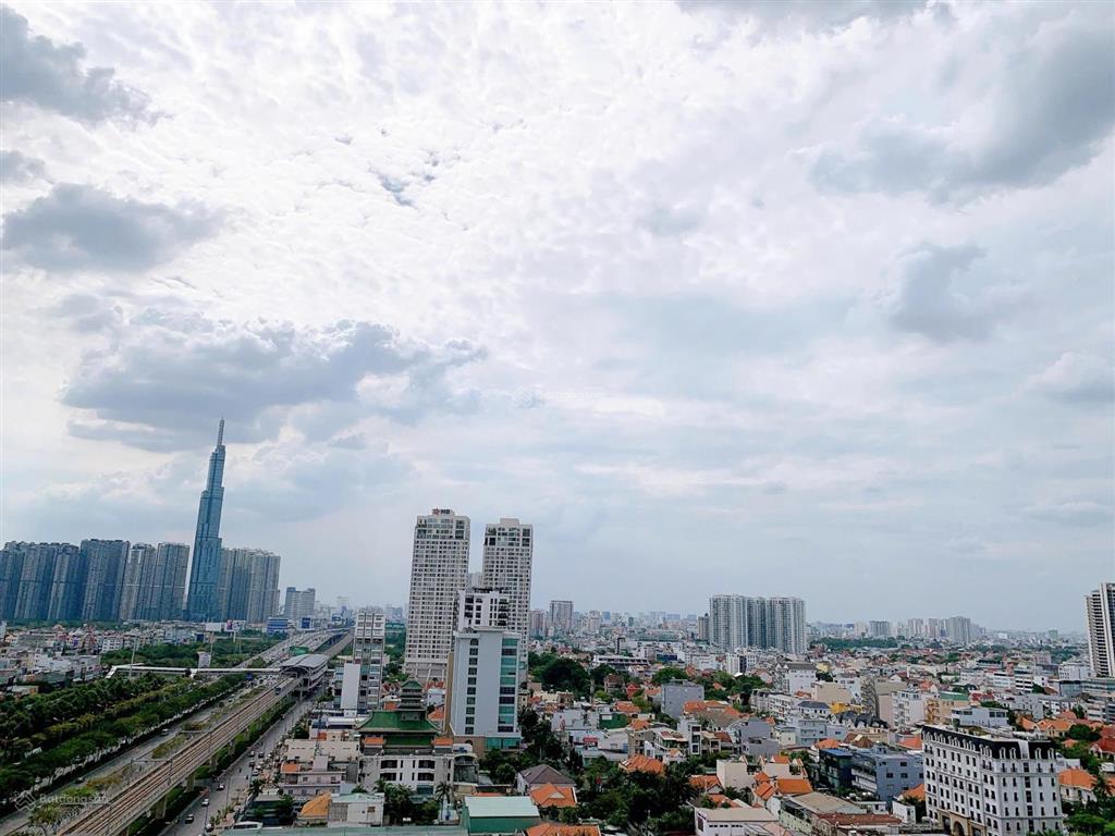 Bán căn hộ 3pn/2wc tại masteri thảo điền, tầng cao, view pháo hoa, thoáng mát