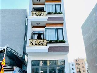 Nhà chính chủ xây kiểu hiện đại cực đẹp, thích hợp vợ chồng trẻ