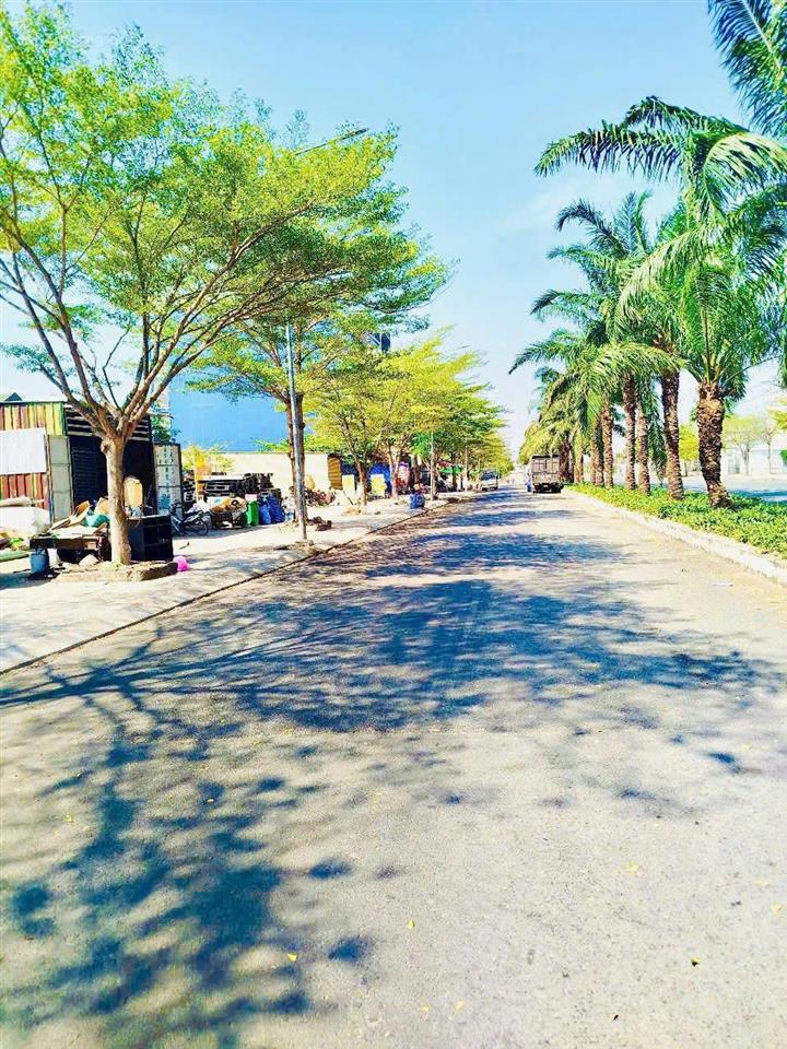 Bán 1 lô đất nằm trong khu dân cư đường nội bộ gần cầu xáng bình lợi