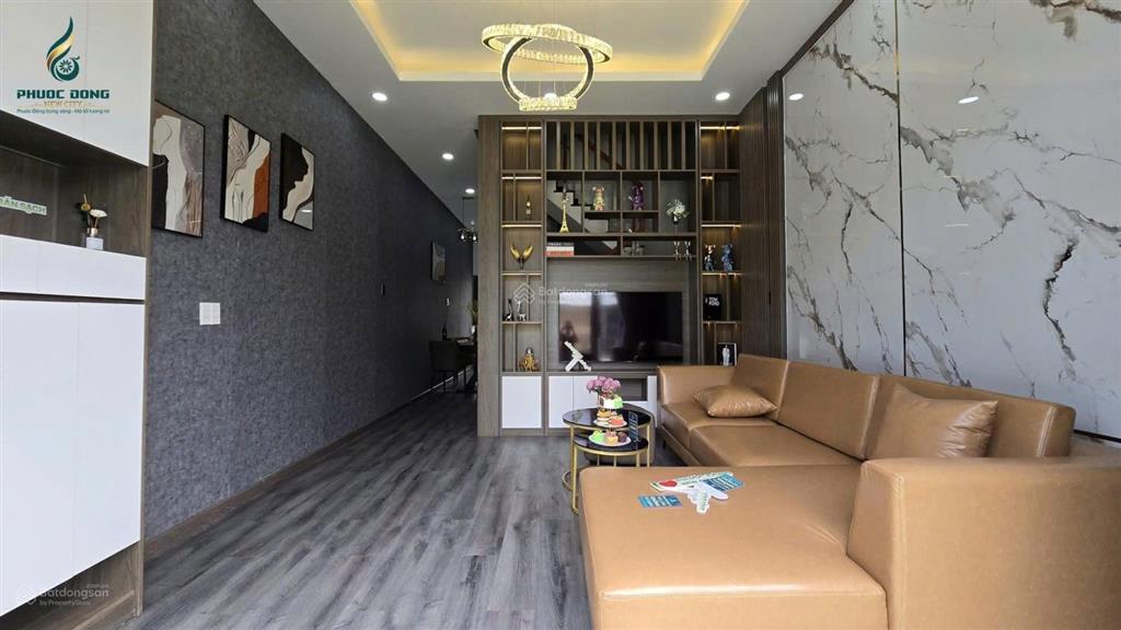 Nhà xây sẵn pháp lý sổ hồng mà giá như thế này thì có quá tốt?