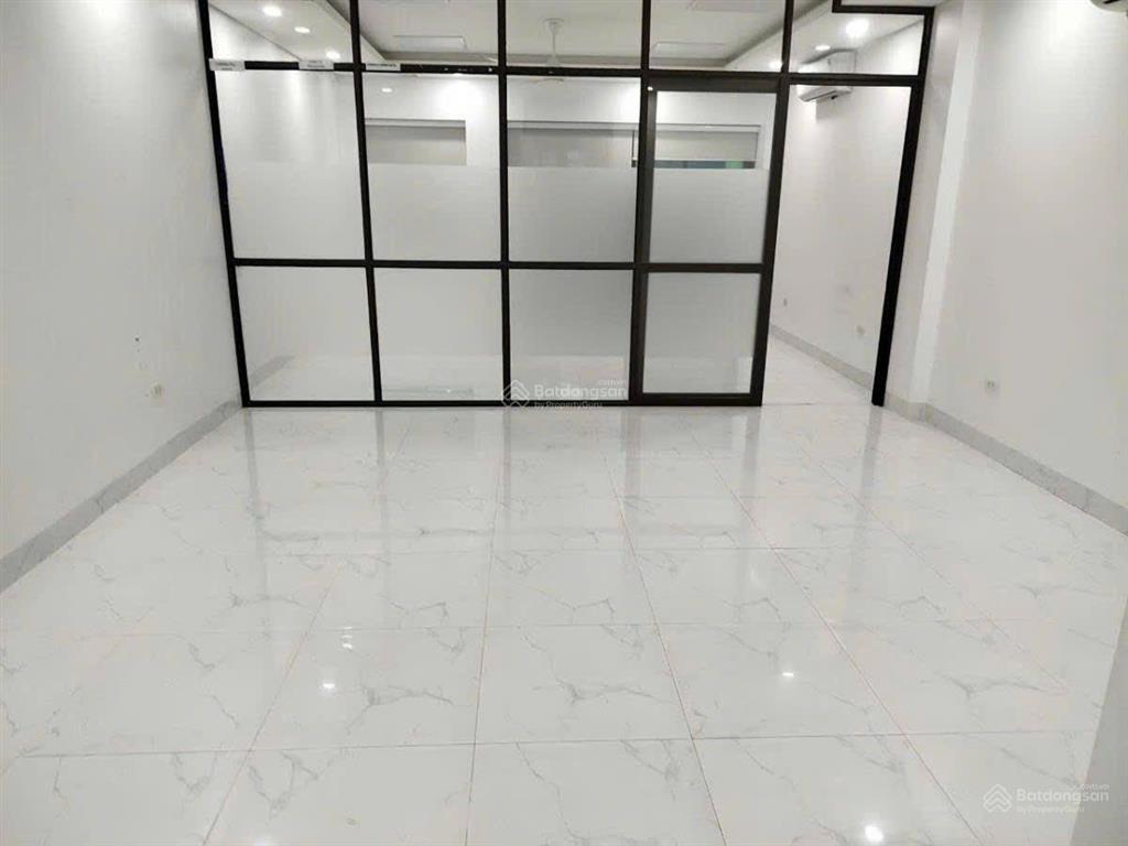 Bán rẻ toà văn phòng 89m2 mặt phố kđt định công,thanh xuânthang máykinh doanh đỉnhvỉa hè đá bóng