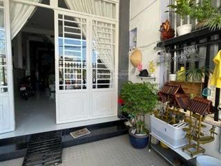 Nhà huỳnh tấn phát  tt. nhà bè  65.5m2  2 tầng  sổ riêng  hoàn công  giá 4.3 tỷ