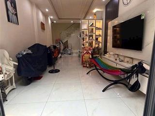 Bán nhà lâm văn bền, quận 6, 4 tầng, sổ hồng riêng, nở hậu tài lộc, giá 6.1 tỷ