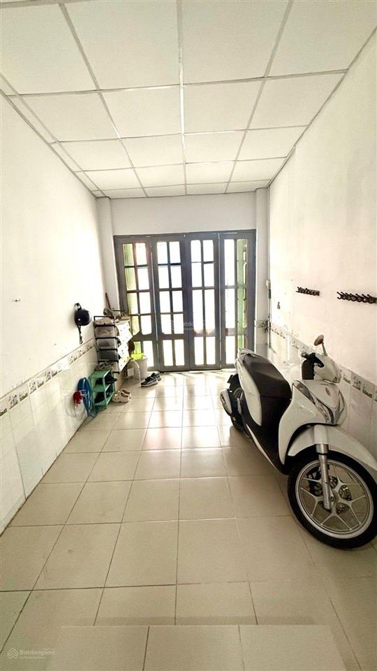 Bán nhà 3 tầng, nở hậu, hẻm xe hơi, huỳnh tấn phát quận 7, 77m2, sổ hồng riêng, giá 7.75 tỷ
