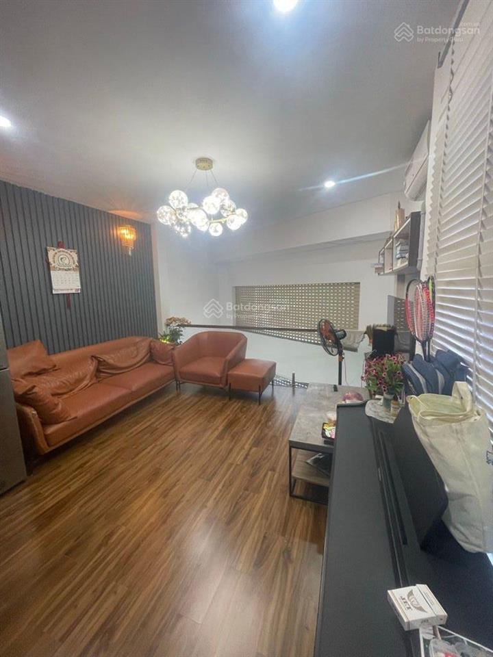 Nhà mới 5 tầng, quận 7, xe hơi ngủ trong nhà, ngang 5m, sổ hồng riêng, hoàn công, giá 8.8 tỷ