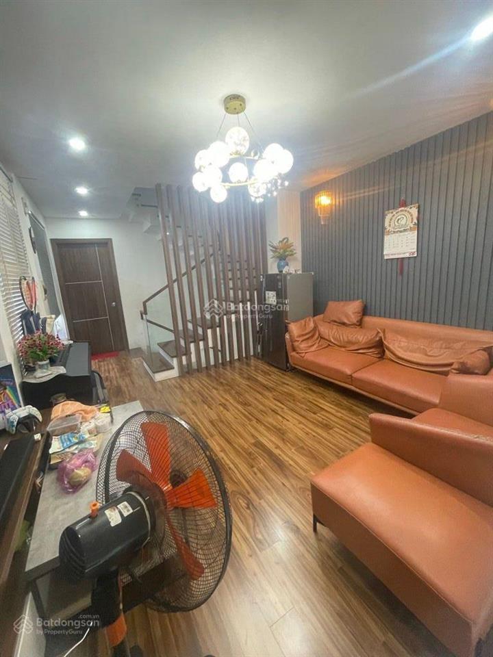 Nhà mới 5 tầng, quận 7, xe hơi ngủ trong nhà, ngang 5m, sổ hồng riêng, hoàn công, giá 8.8 tỷ