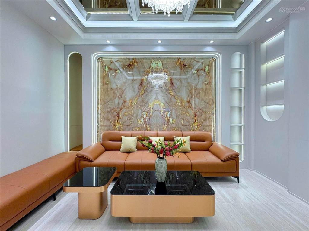 Nhà đẹp khu nam long, phú thuận, quận 7, thang máy, full nội thất, 5 tầng, giá 19,45 tỷ