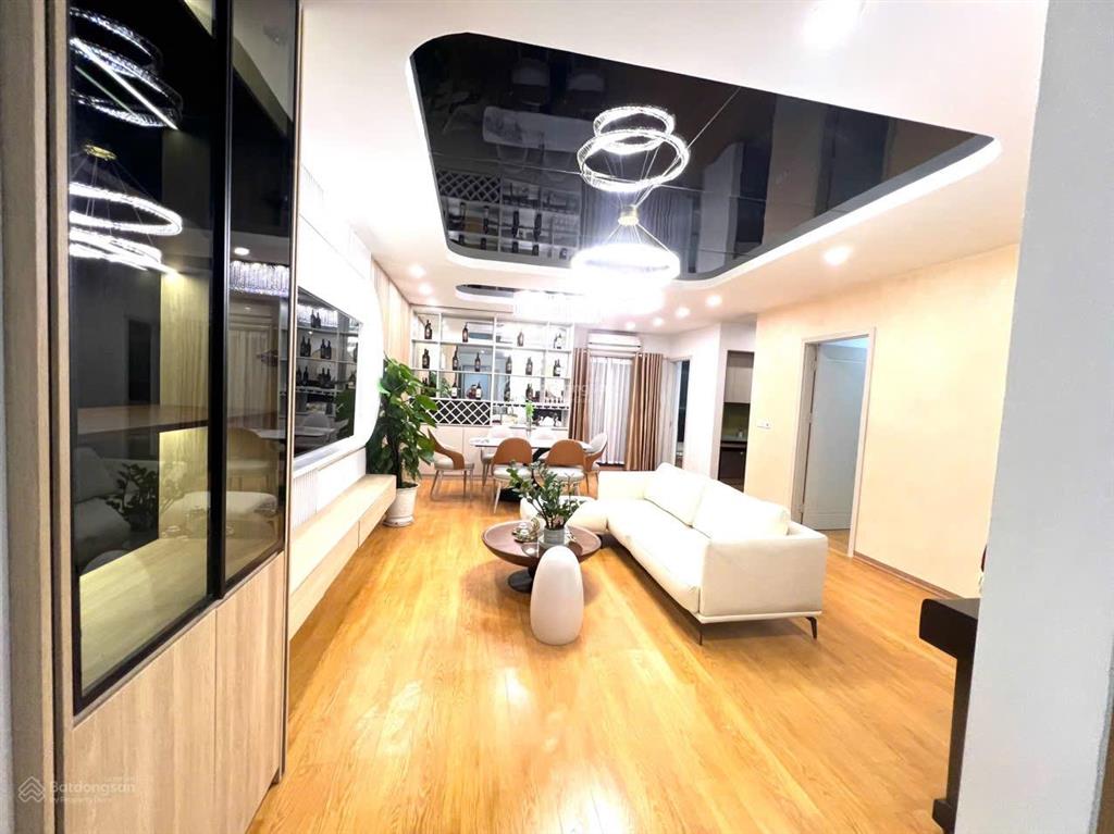 Bán nhanh căn hộ đẹp hpc landmark, dt 121m2 3pn 2wc nội thất đầy đủ, giá siêu tốt !!!