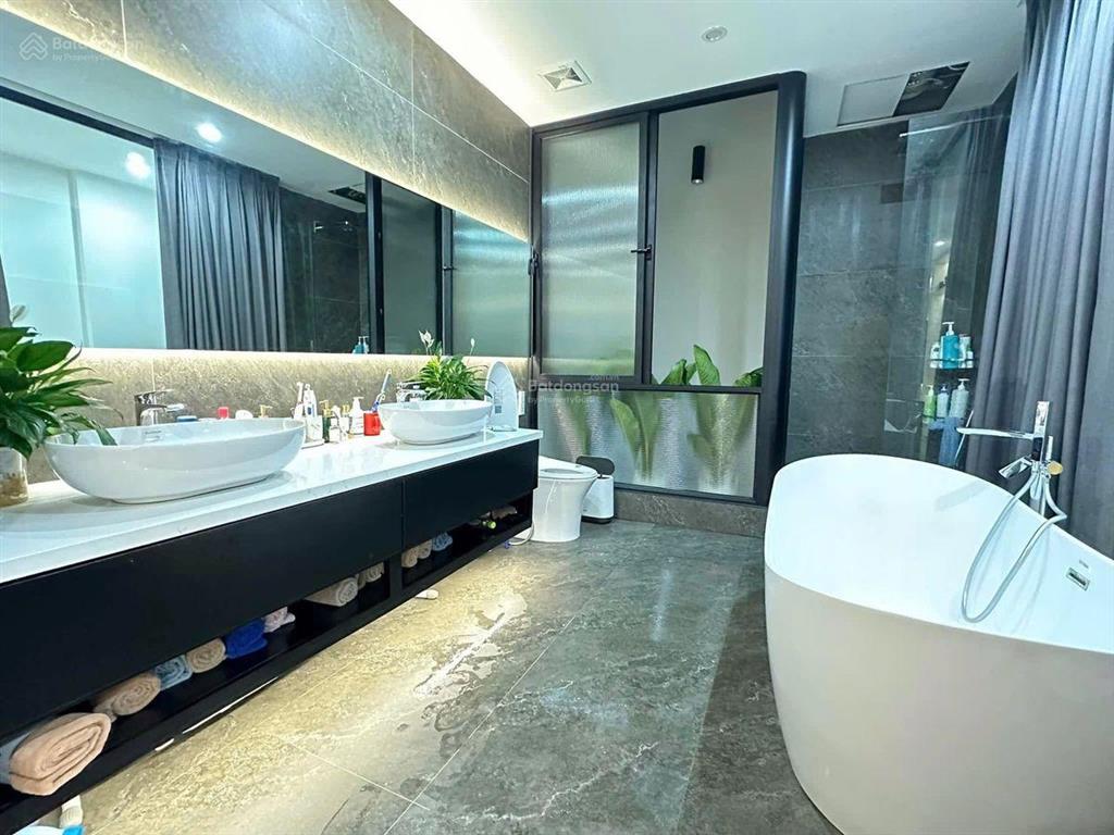 Nhà đẹp đón tết, 55m2, 7 tầng, thang máy, chỉ 20 tỷ, ngay khu himlam, vạn phúc, hà đông