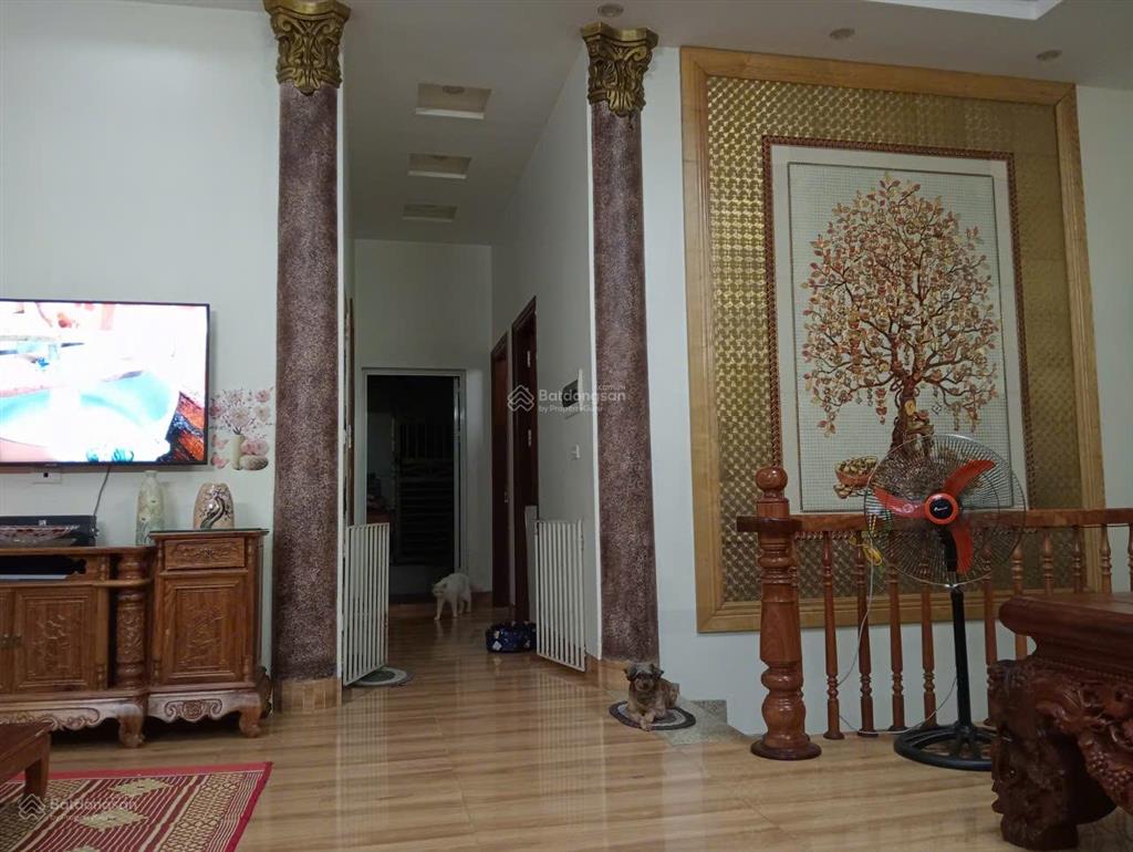 Bán nhà thông tầng, tầng 1 và 2 tại kđt văn khê, hà đông, 210m2, giá đầu tư