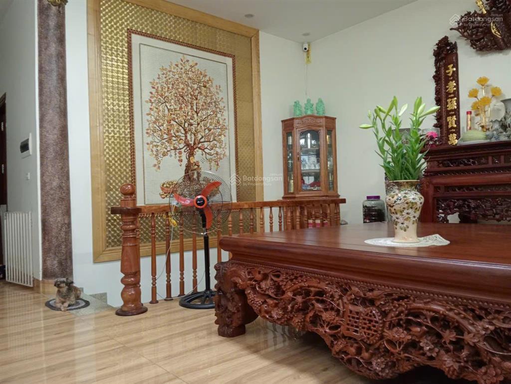 Bán nhà thông tầng, tầng 1 và 2 tại kđt văn khê, hà đông, 210m2, giá đầu tư