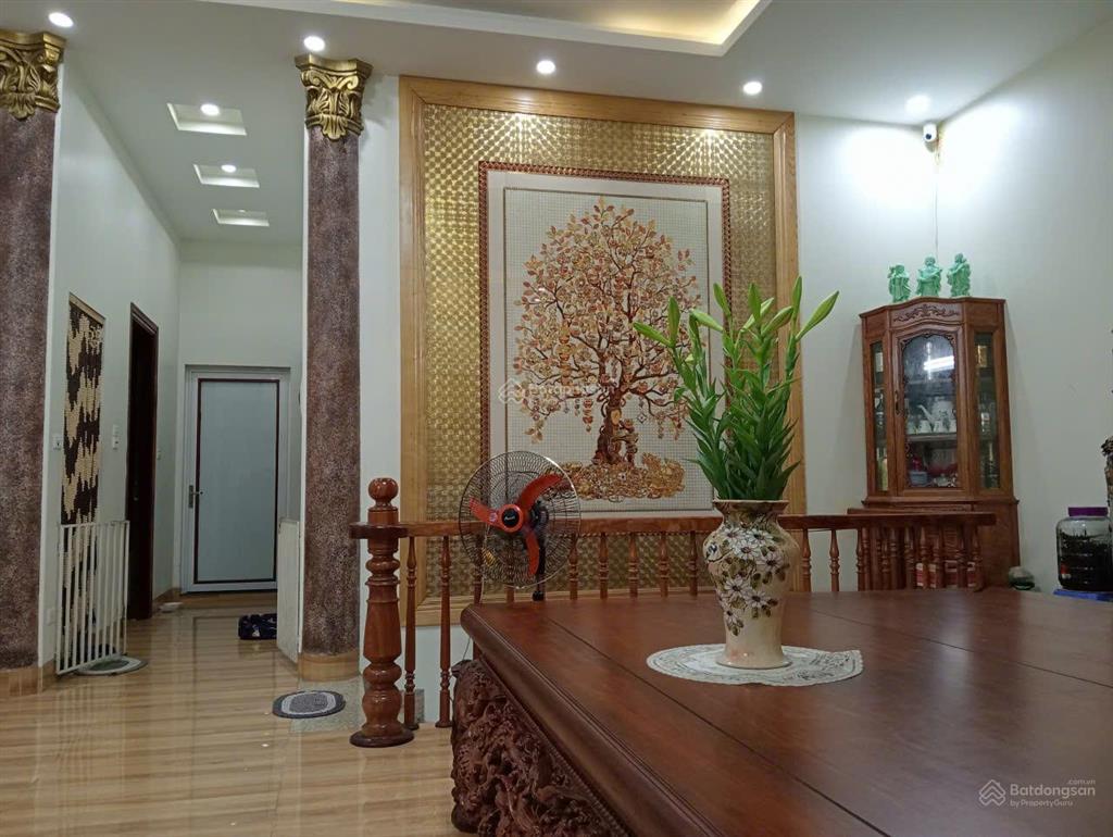Bán nhà thông tầng, tầng 1 và 2 tại kđt văn khê, hà đông, 210m2, giá đầu tư
