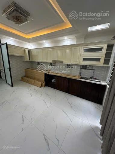 Nhà đẹp mặt ngõ ô tô, 42m2, 5 tầng , giá hơn 11 tỷ, tại trung văn, nam từ liêm, hn, lô góc, garaotô