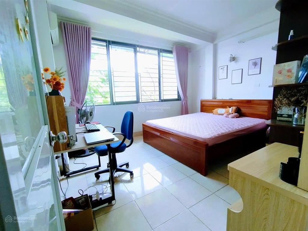 Nhà đẹp mặt ngõ ô tô, 42m2, 5 tầng , giá hơn 11 tỷ, tại trung văn, nam từ liêm, hn, lô góc, garaotô