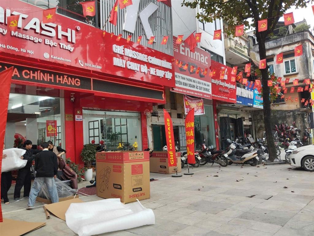 Bán nhà, mặt phố quang trung, hà đông, 86m2, 2 tầng, giá 180 triệu/ m2, cách bưu điện hơn trăm mét