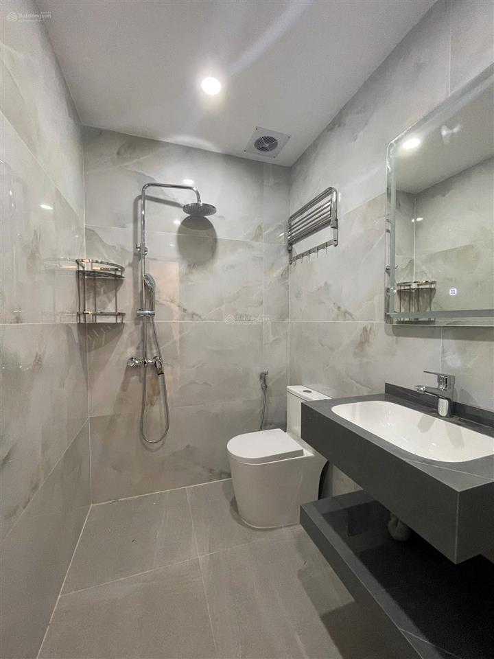Đẹp không tỳ vết, 64m2, 5tầng, thang máy, giá 22tỷ, tại kđt nam la khê, hà đông, 50m ra quang trung