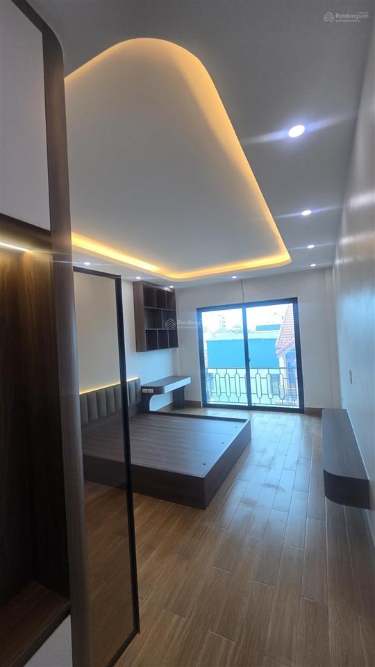 Siêu phẩm, 40m², 6 tầng, thang máy, chỉ hơn 8 tỷ, tại văn phú, hà đông